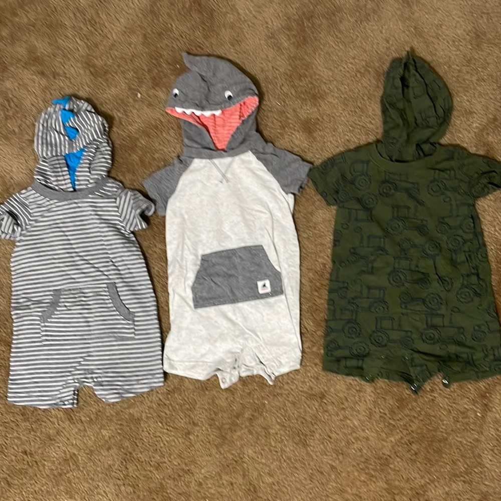 3 jumpsuits 18 month worn once